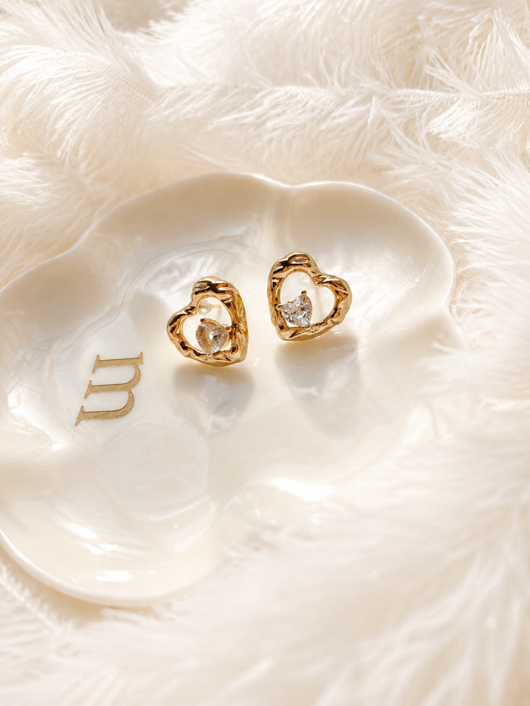 HEART STUDS