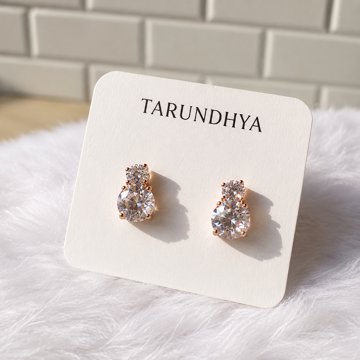 Duo Glow Studs