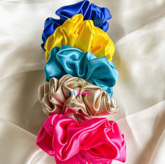 The Scrunchie Surprise Box πβ¨