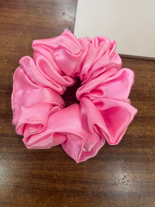 Blush Satin Scrunchie 🎀🌸