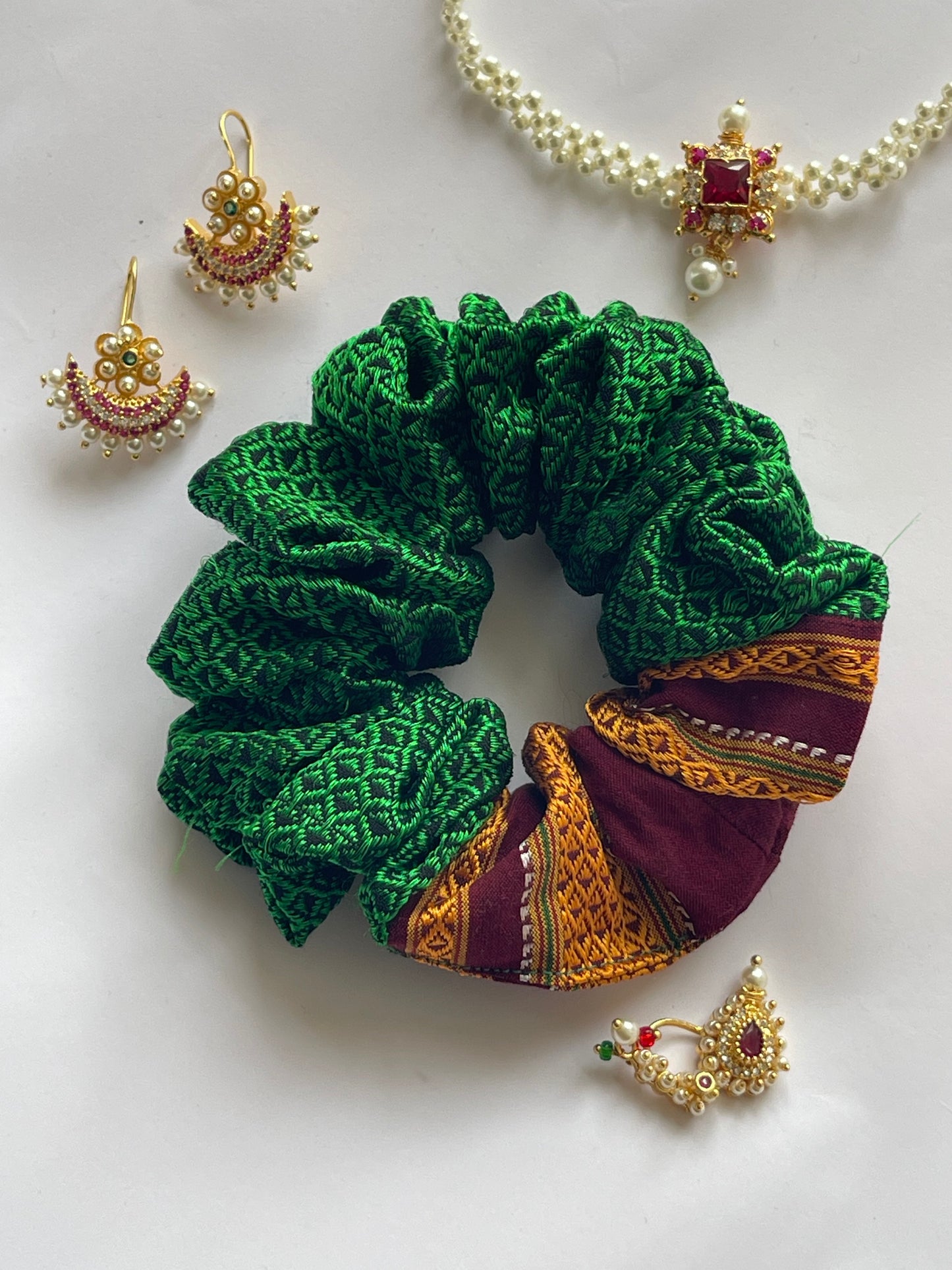 khaan Scrunchie